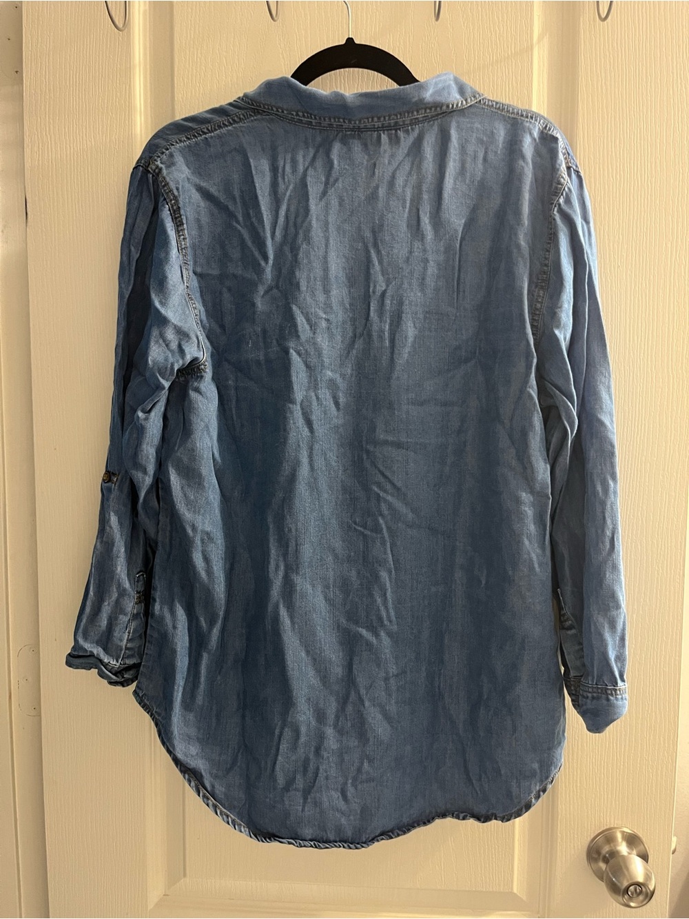 Hester & Orchard Womens Denim Button-Up Shirt Long Sleeve Blue Solid L Pockets - Picture 3 of 3